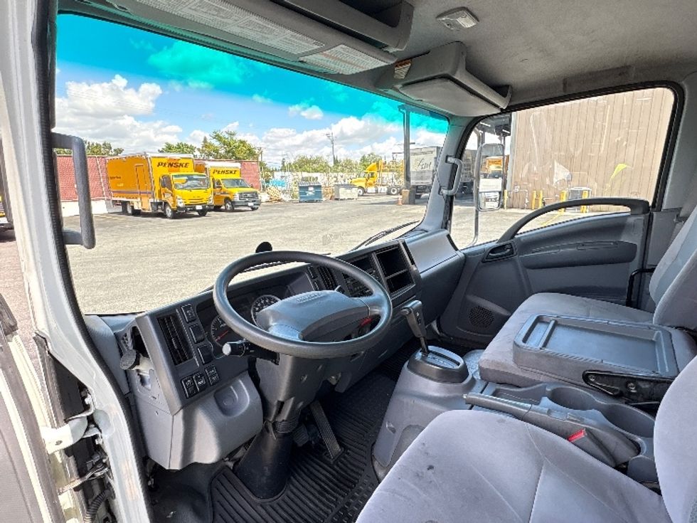 Medium Duty Box Truck-Light and Medium Duty Trucks-Isuzu-2021-NQR-Torrance-CA-93,600\n\t\tmiles-$ 49,250 - Image 15