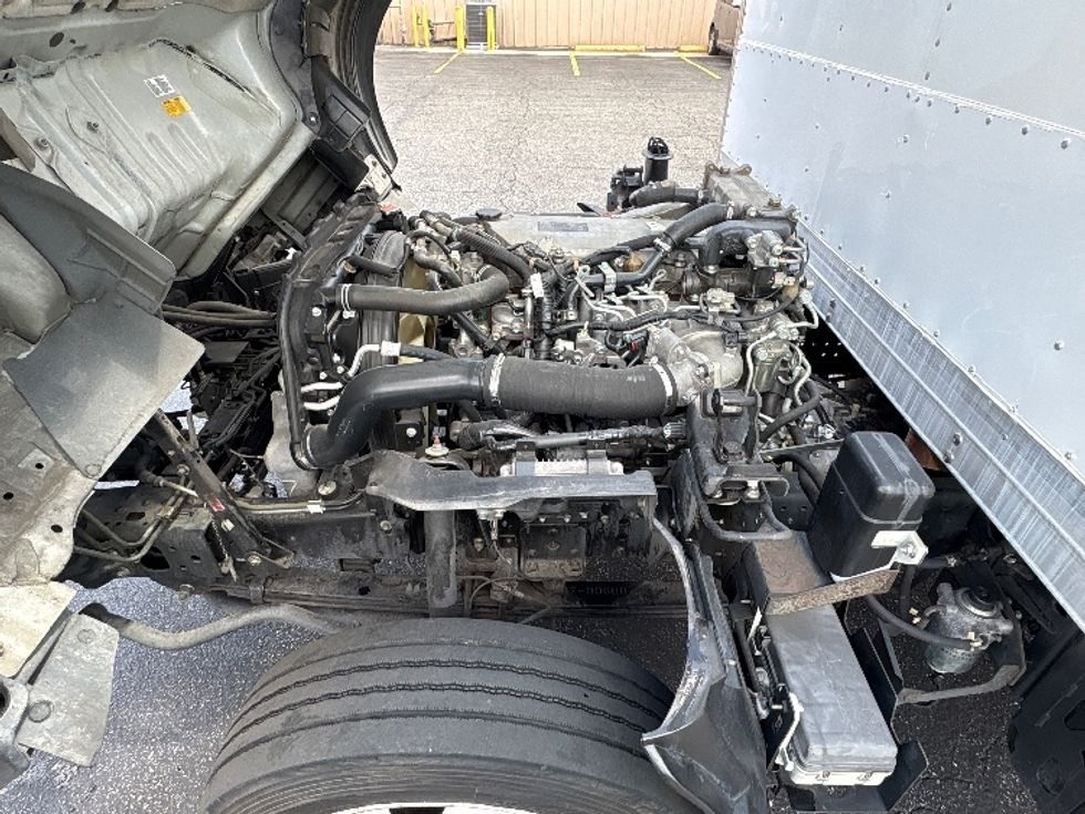 Medium Duty Box Truck-Light and Medium Duty Trucks-Isuzu-2021-NQR-Torrance-CA-93,600\n\t\tmiles-$ 49,250 - Image 22