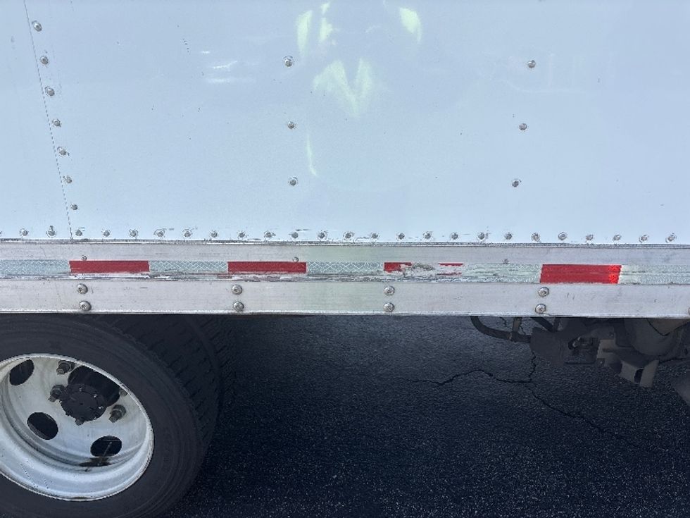 Medium Duty Box Truck-Light and Medium Duty Trucks-Isuzu-2021-NQR-Torrance-CA-93,600\n\t\tmiles-$ 49,250 - Image 23