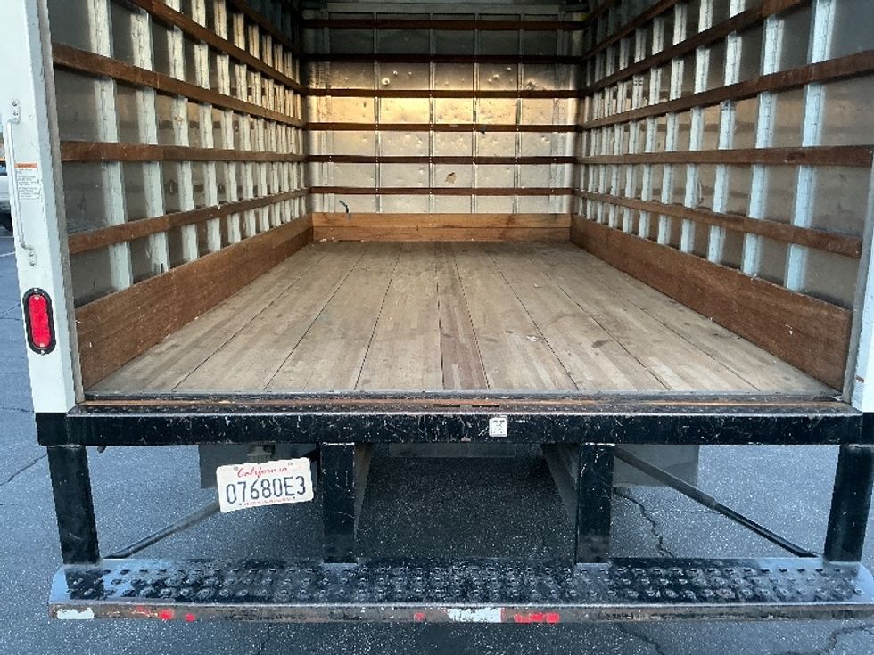 Medium Duty Box Truck-Light and Medium Duty Trucks-Isuzu-2021-NQR-Torrance-CA-94,904\n\t\tmiles-$ 49,000 - Image 10