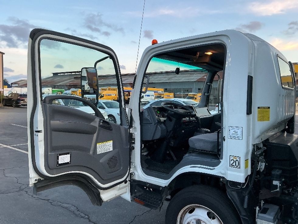 Medium Duty Box Truck-Light and Medium Duty Trucks-Isuzu-2021-NQR-Torrance-CA-94,904\n\t\tmiles-$ 49,000 - Image 16