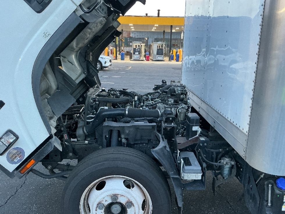 Medium Duty Box Truck-Light and Medium Duty Trucks-Isuzu-2021-NQR-Torrance-CA-94,904\n\t\tmiles-$ 49,000 - Image 24