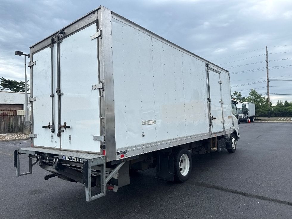 Medium Duty Box Truck-Light and Medium Duty Trucks-Isuzu-2021-NQR-West Babylon-NY-101,204\n\t\tmiles-$ 45,000 - Image 12