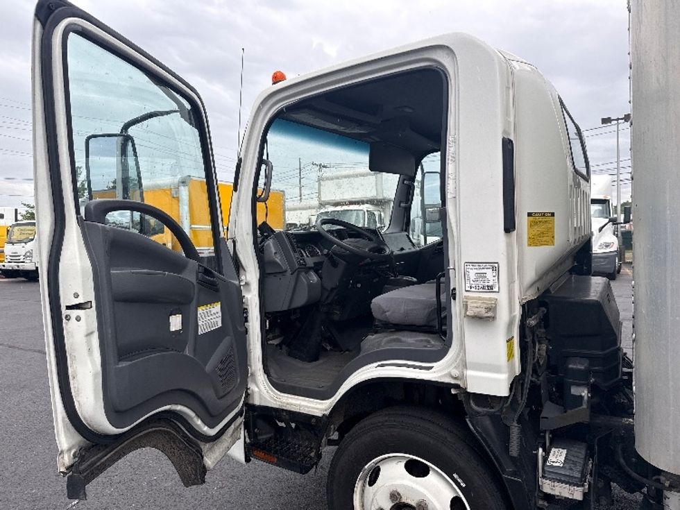 Medium Duty Box Truck-Light and Medium Duty Trucks-Isuzu-2021-NQR-West Babylon-NY-101,204\n\t\tmiles-$ 45,000 - Image 15
