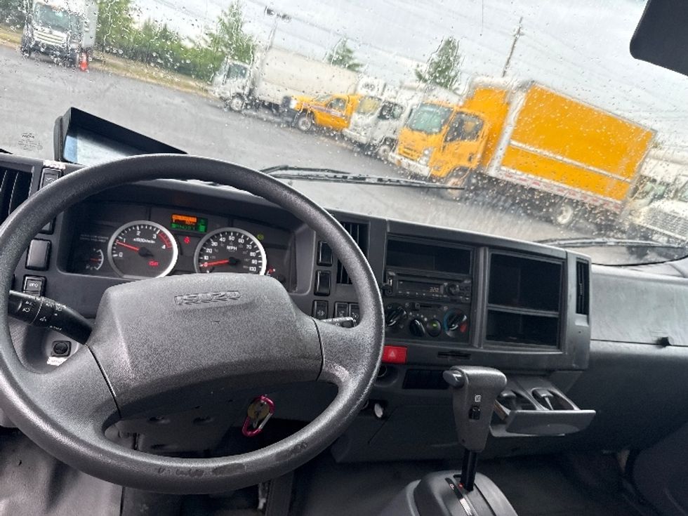 Medium Duty Box Truck-Light and Medium Duty Trucks-Isuzu-2021-NQR-West Babylon-NY-101,204\n\t\tmiles-$ 45,000 - Image 17