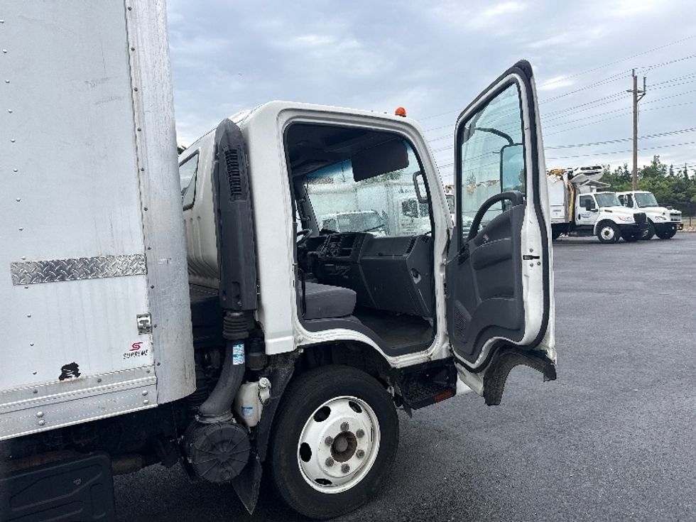 Medium Duty Box Truck-Light and Medium Duty Trucks-Isuzu-2021-NQR-West Babylon-NY-101,204\n\t\tmiles-$ 45,000 - Image 19