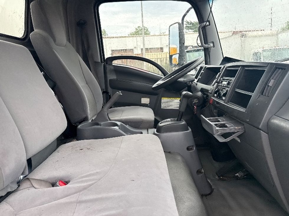 Medium Duty Box Truck-Light and Medium Duty Trucks-Isuzu-2021-NQR-West Babylon-NY-101,204\n\t\tmiles-$ 45,000 - Image 21