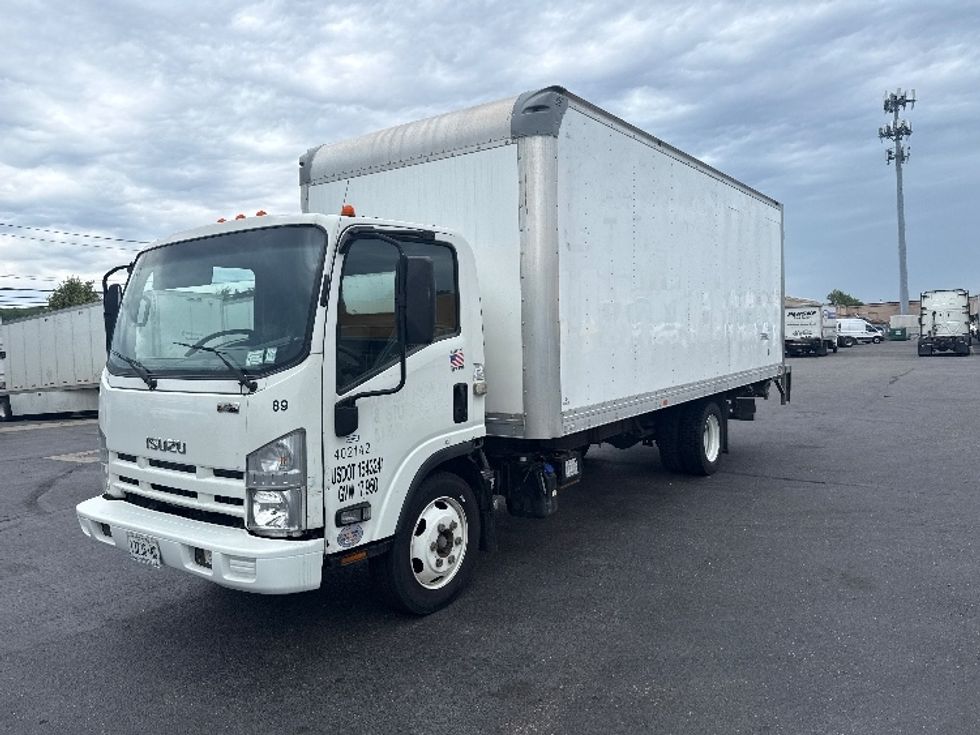 Medium Duty Box Truck-Light and Medium Duty Trucks-Isuzu-2021-NQR-West Babylon-NY-101,204\n\t\tmiles-$ 45,000 - Image 3