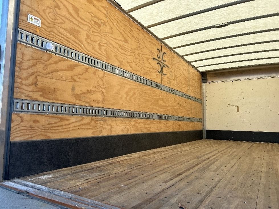 Medium Duty Box Truck-Light and Medium Duty Trucks-Isuzu-2021-NQR-West Babylon-NY-104,169\n\t\tmiles-$ 44,750 - Image 11