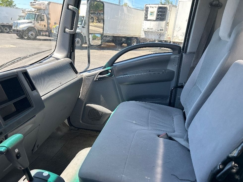 Medium Duty Box Truck-Light and Medium Duty Trucks-Isuzu-2021-NQR-West Babylon-NY-104,169\n\t\tmiles-$ 44,750 - Image 19