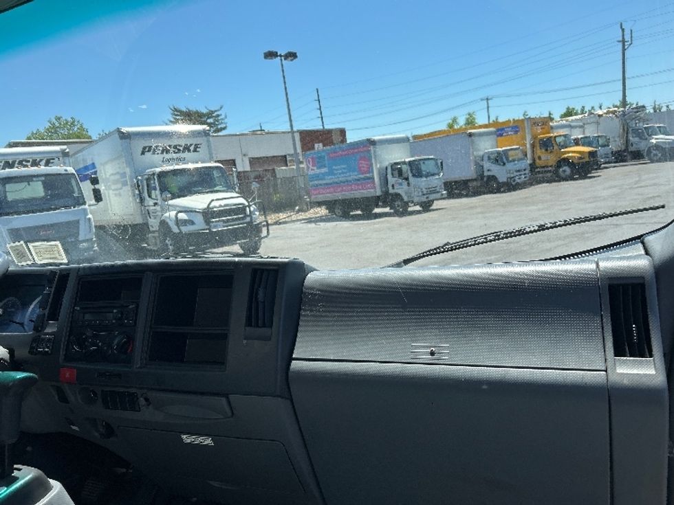 Medium Duty Box Truck-Light and Medium Duty Trucks-Isuzu-2021-NQR-West Babylon-NY-104,169\n\t\tmiles-$ 44,750 - Image 21