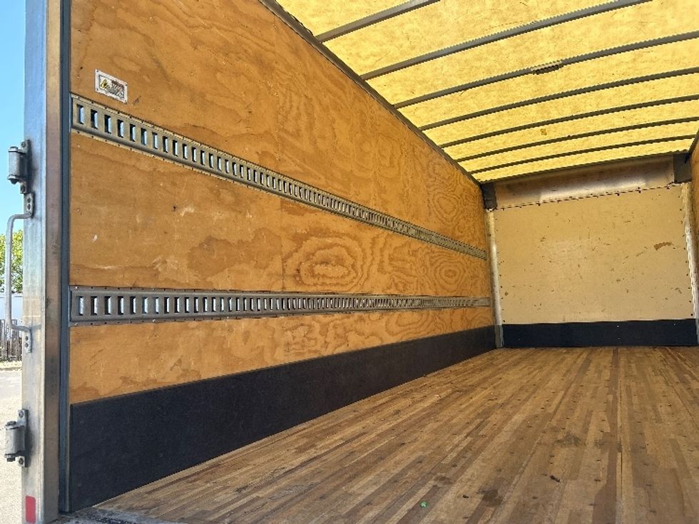 Medium Duty Box Truck-Light and Medium Duty Trucks-Isuzu-2021-NQR-West Babylon-NY-119,274\n\t\tmiles-$ 43,000 - Image 11