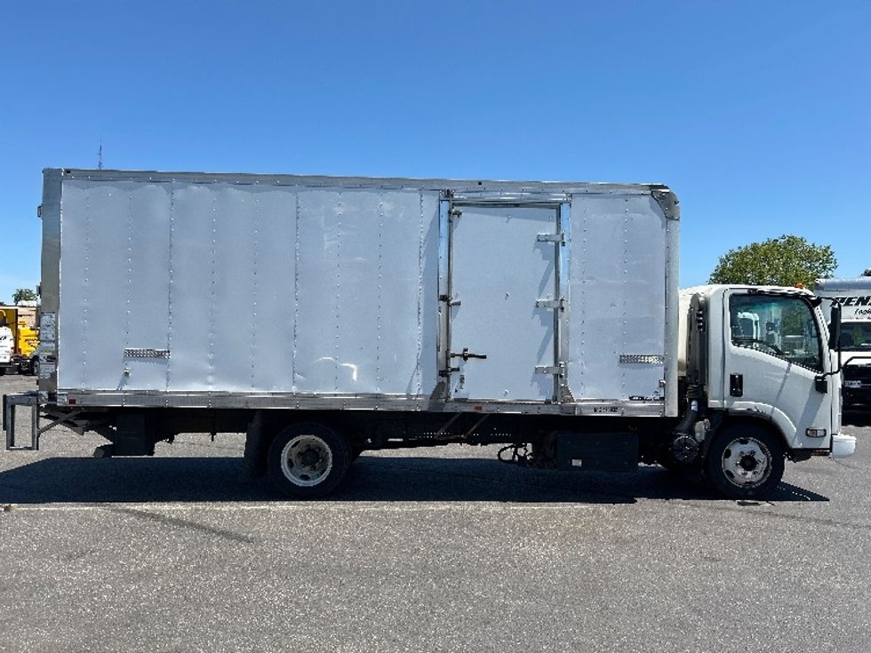 Medium Duty Box Truck-Light and Medium Duty Trucks-Isuzu-2021-NQR-West Babylon-NY-119,274\n\t\tmiles-$ 43,000 - Image 15