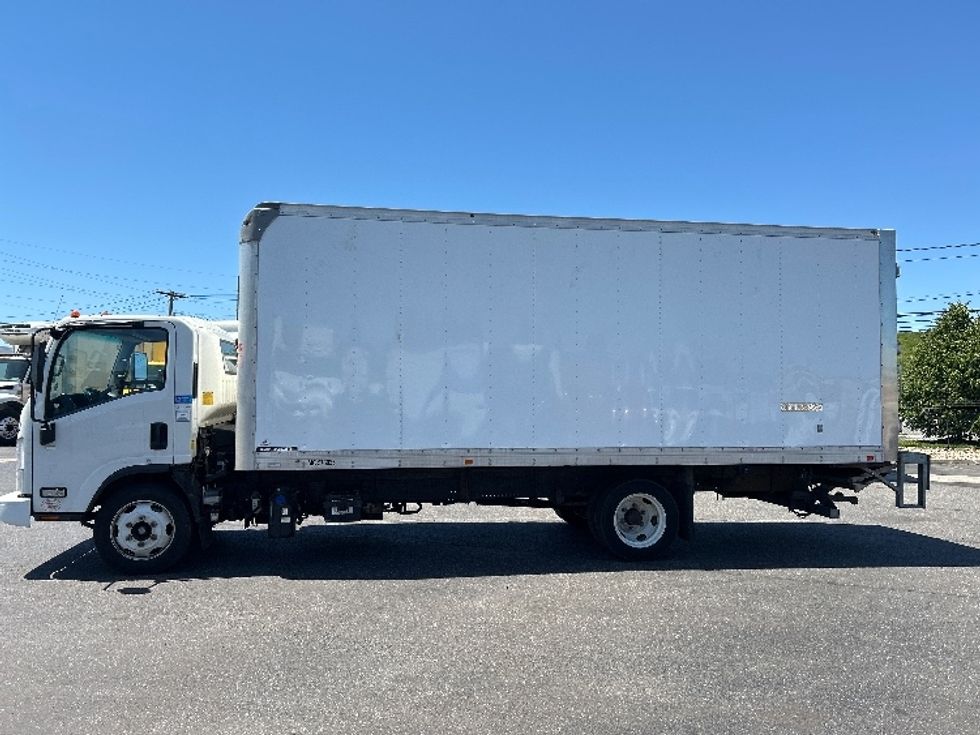 Medium Duty Box Truck-Light and Medium Duty Trucks-Isuzu-2021-NQR-West Babylon-NY-119,274\n\t\tmiles-$ 43,000 - Image 4