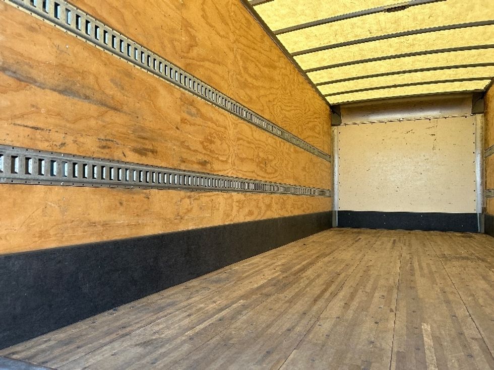 Medium Duty Box Truck-Light and Medium Duty Trucks-Isuzu-2021-NQR-West Babylon-NY-119,274\n\t\tmiles-$ 45,000 - Image 11