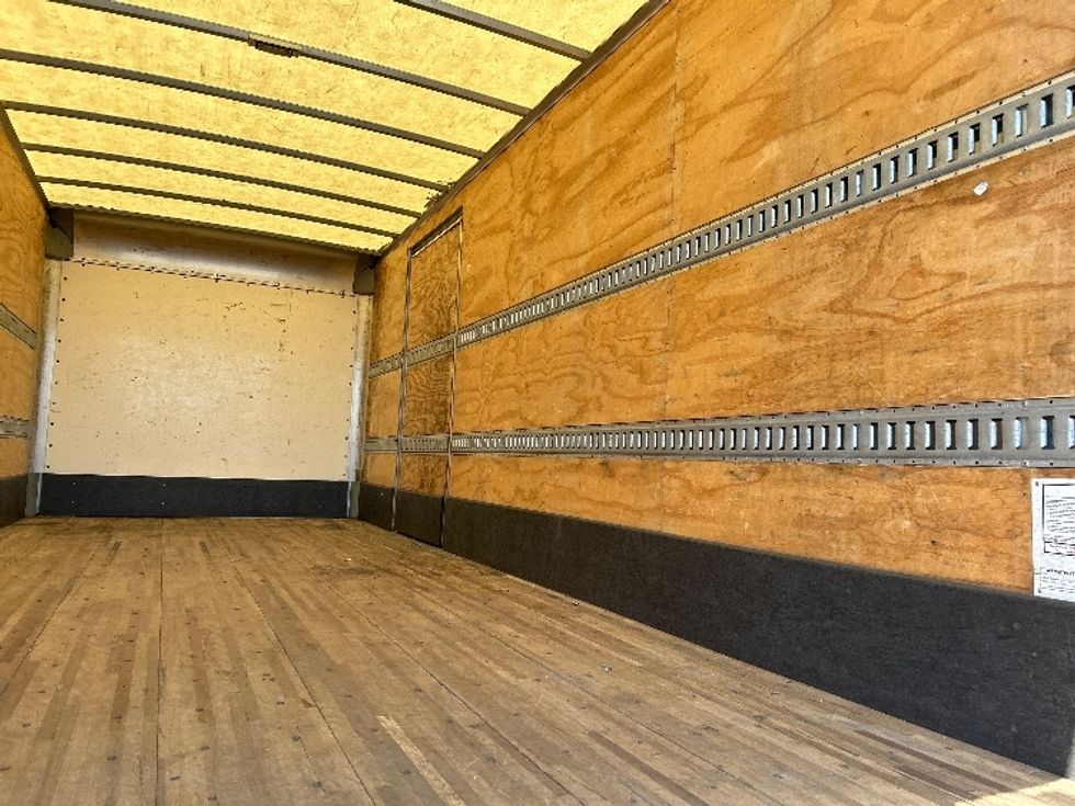 Medium Duty Box Truck-Light and Medium Duty Trucks-Isuzu-2021-NQR-West Babylon-NY-119,274\n\t\tmiles-$ 45,000 - Image 12