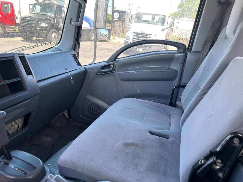 Medium Duty Box Truck-Light and Medium Duty Trucks-Isuzu-2021-NQR-West Babylon-NY-119,274\n\t\tmiles-$ 45,000 - Image 19