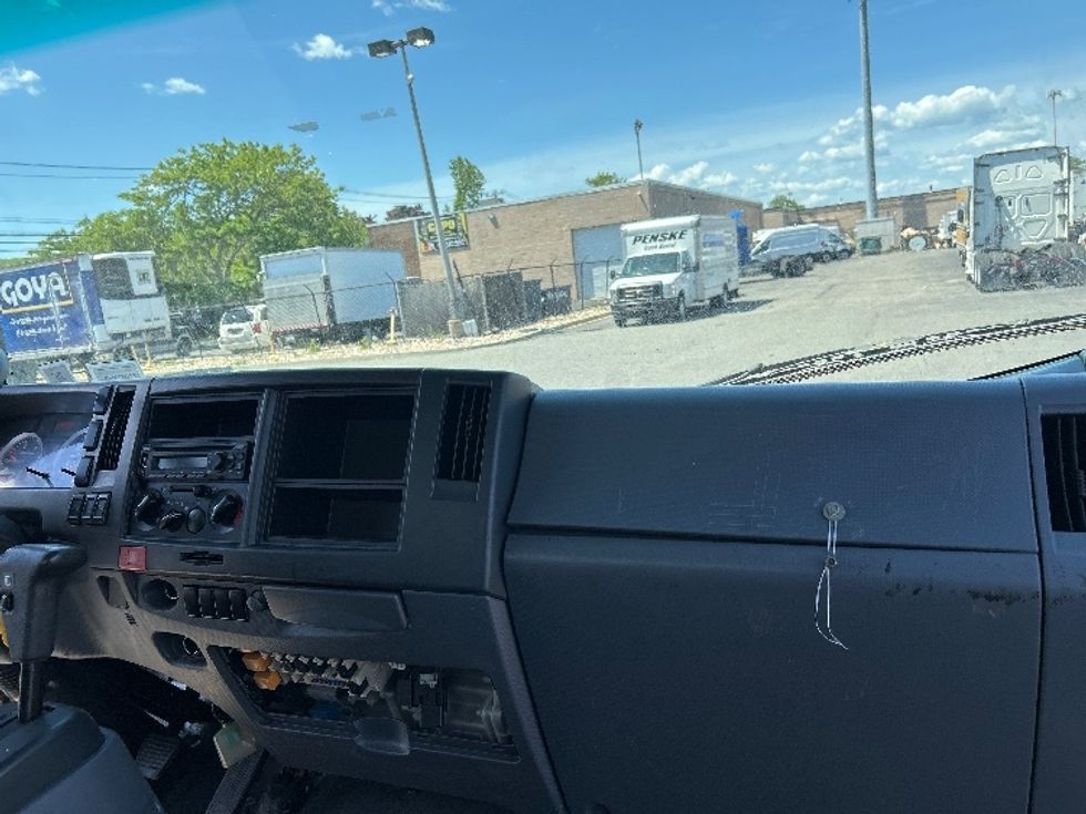Medium Duty Box Truck-Light and Medium Duty Trucks-Isuzu-2021-NQR-West Babylon-NY-119,274\n\t\tmiles-$ 45,000 - Image 21