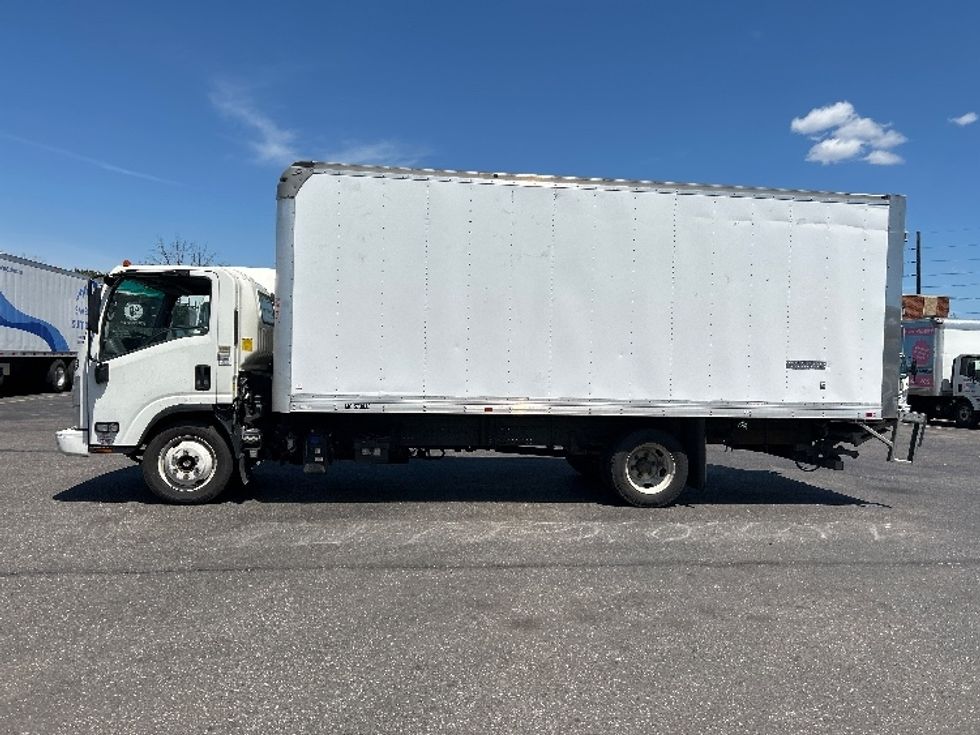 Medium Duty Box Truck-Light and Medium Duty Trucks-Isuzu-2021-NQR-West Babylon-NY-119,274\n\t\tmiles-$ 45,000 - Image 4