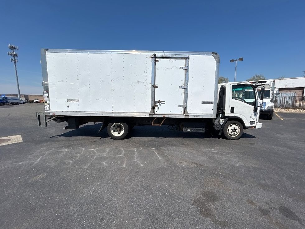 Medium Duty Box Truck-Light and Medium Duty Trucks-Isuzu-2021-NQR-West Babylon-NY-119,788\n\t\tmiles-$ 44,750 - Image 15