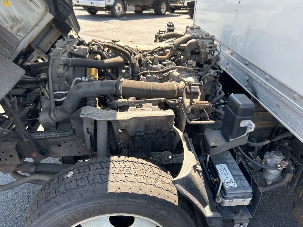 Medium Duty Box Truck-Light and Medium Duty Trucks-Isuzu-2021-NQR-West Babylon-NY-119,788\n\t\tmiles-$ 44,750 - Image 24