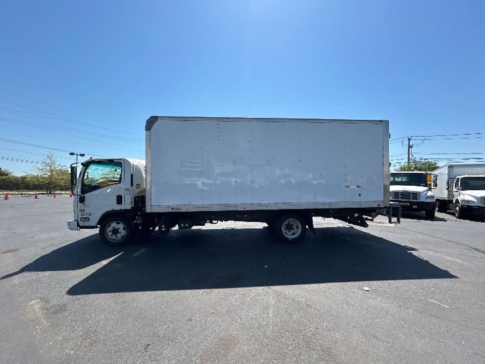 Medium Duty Box Truck-Light and Medium Duty Trucks-Isuzu-2021-NQR-West Babylon-NY-119,788\n\t\tmiles-$ 44,750 - Image 4
