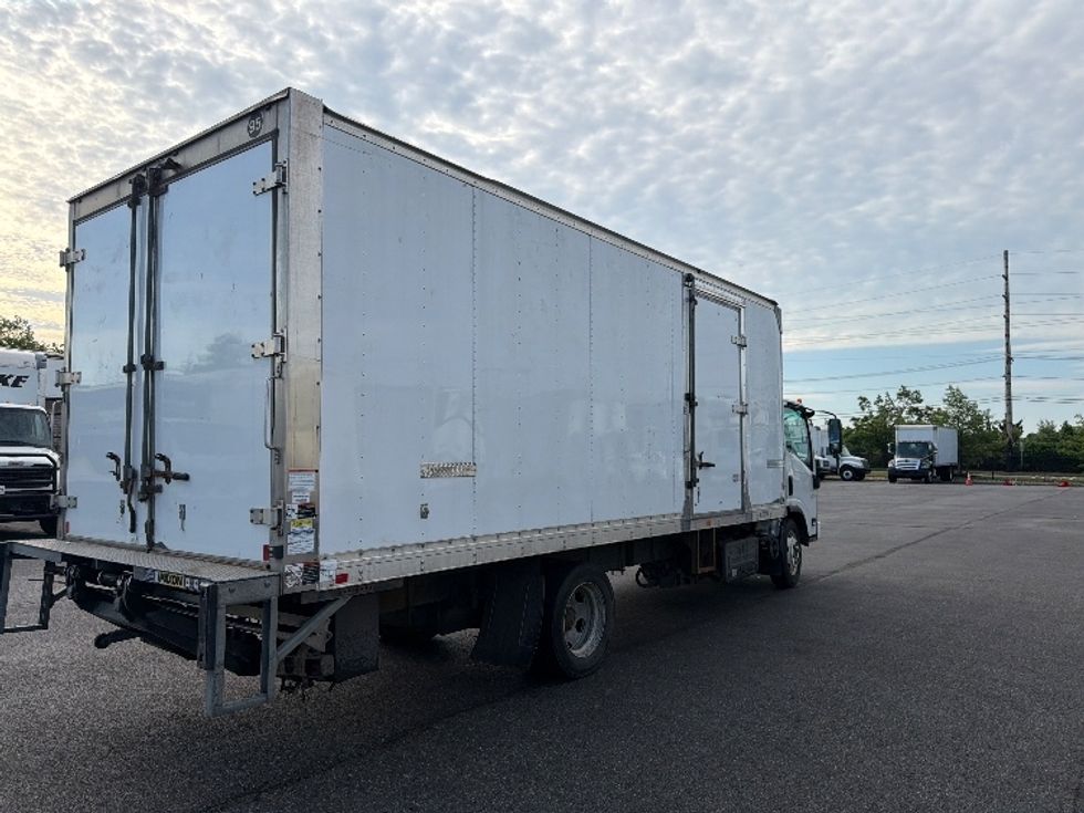 Medium Duty Box Truck-Light and Medium Duty Trucks-Isuzu-2021-NQR-West Babylon-NY-126,217\n\t\tmiles-$ 41,500 - Image 13