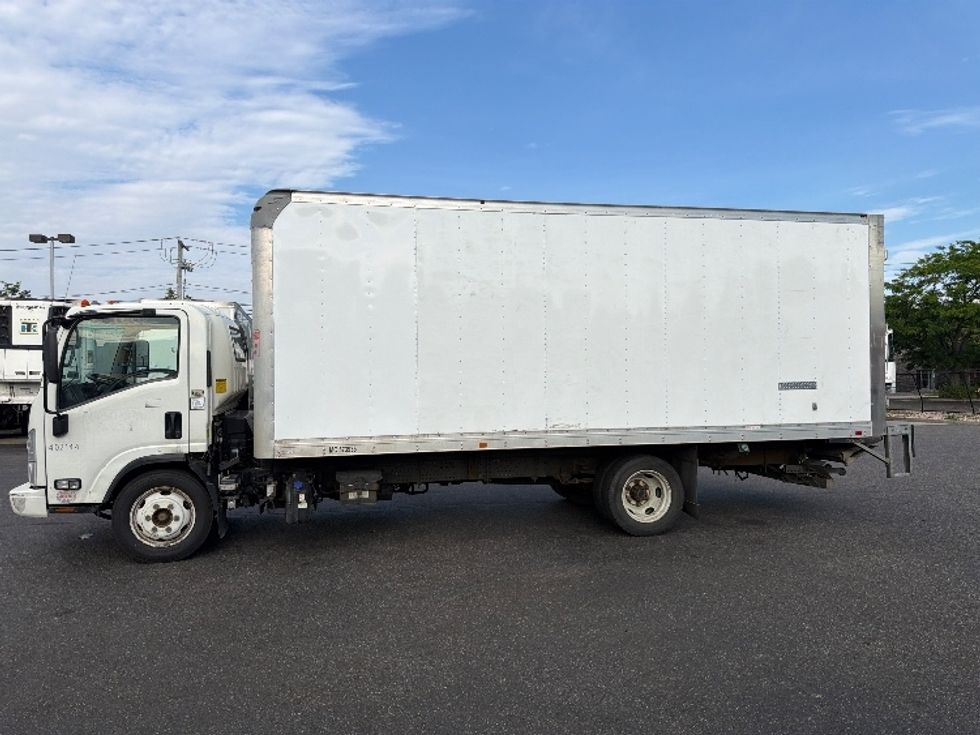 Medium Duty Box Truck-Light and Medium Duty Trucks-Isuzu-2021-NQR-West Babylon-NY-126,217\n\t\tmiles-$ 41,500 - Image 4