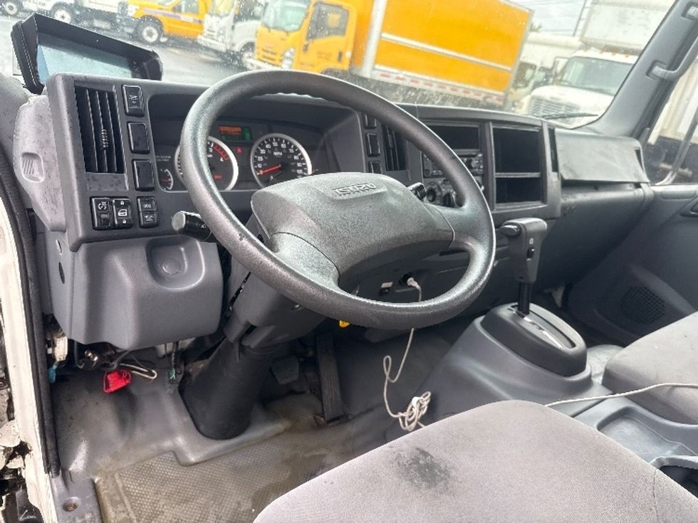 Medium Duty Box Truck-Light and Medium Duty Trucks-Isuzu-2021-NQR-West Babylon-NY-149,147\n\t\tmiles-$ 36,500 - Image 17