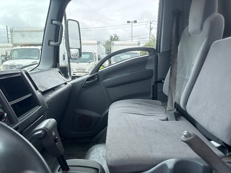 Medium Duty Box Truck-Light and Medium Duty Trucks-Isuzu-2021-NQR-West Babylon-NY-149,147\n\t\tmiles-$ 36,500 - Image 19