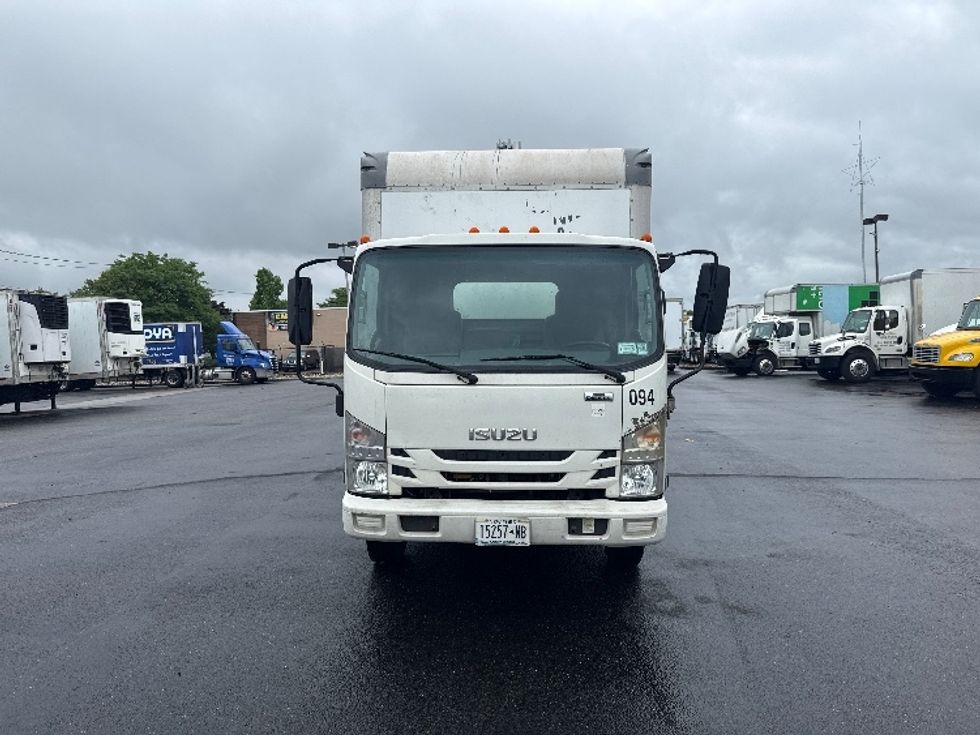 Medium Duty Box Truck-Light and Medium Duty Trucks-Isuzu-2021-NQR-West Babylon-NY-149,147\n\t\tmiles-$ 36,500 - Image 2
