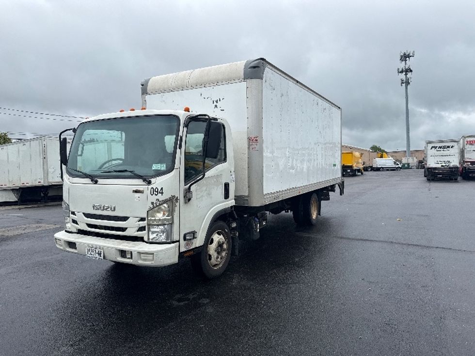 Medium Duty Box Truck-Light and Medium Duty Trucks-Isuzu-2021-NQR-West Babylon-NY-149,147\n\t\tmiles-$ 36,500 - Image 3