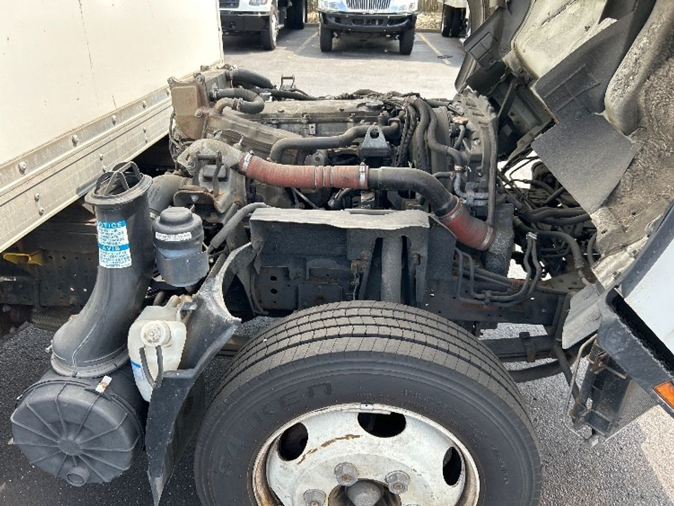 Medium Duty Box Truck-Light and Medium Duty Trucks-Isuzu-2021-NQR-West Babylon-NY-92,451\n\t\tmiles-$ 43,000 - Image 23