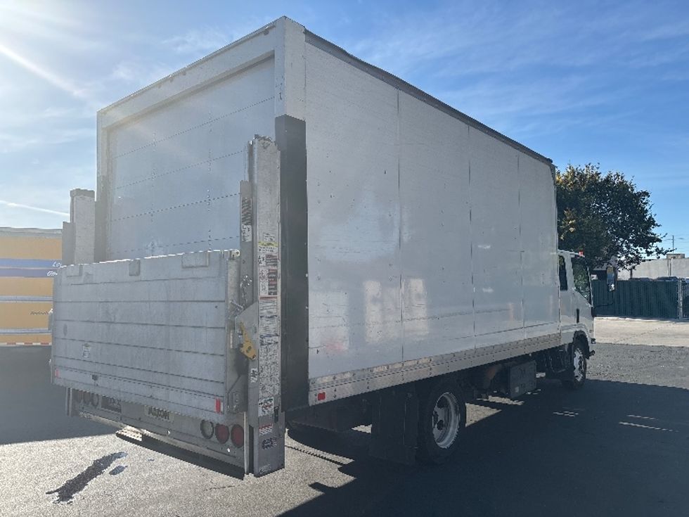 Medium Duty Box Truck-Light and Medium Duty Trucks-Isuzu-2021-NQR-West Sacramento-CA-116,180\n\t\tmiles-$ 50,750 - Image 13