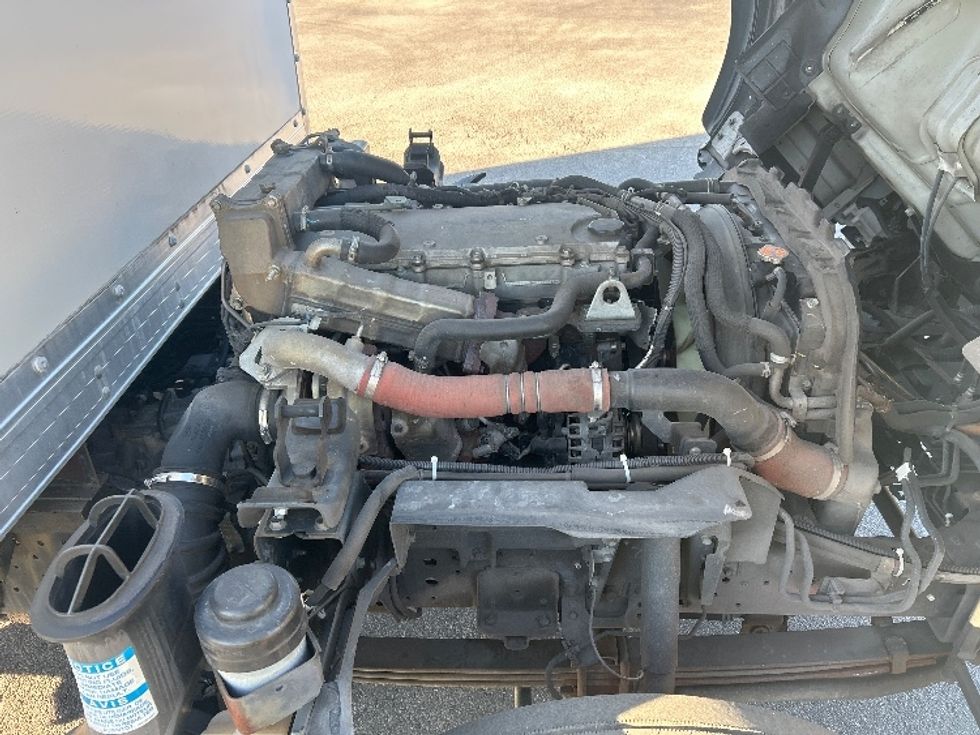 Medium Duty Box Truck-Light and Medium Duty Trucks-Isuzu-2021-NRR-Apopka-FL-153,099\n\t\tmiles-$ 38,750 - Image 23