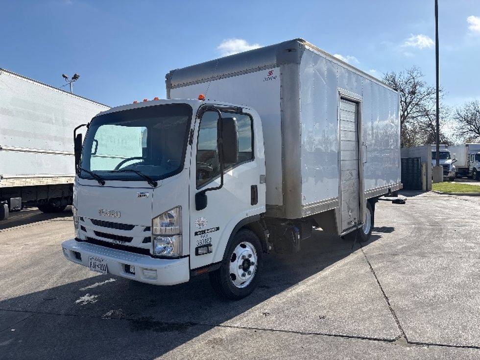Medium Duty Box Truck-Light and Medium Duty Trucks-Isuzu-2021-NRR-Arlington-TX-146,947\n\t\tmiles-$ 34,000 - Image 3