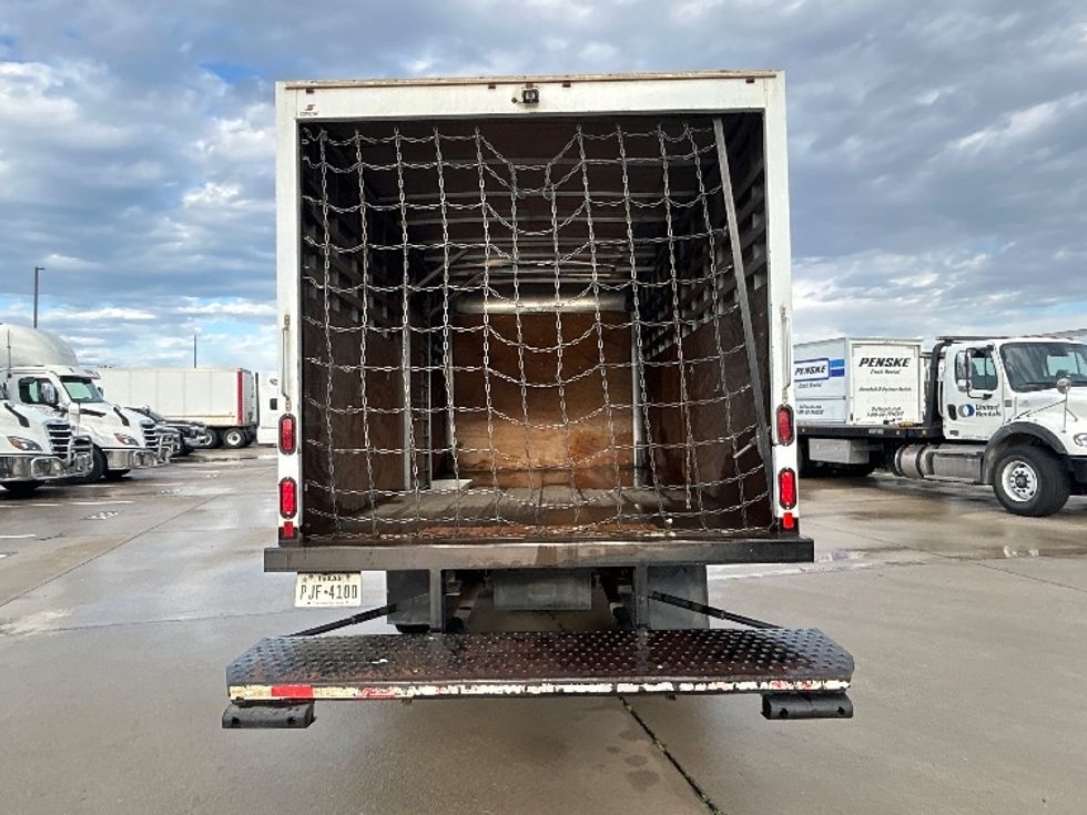 Medium Duty Box Truck-Light and Medium Duty Trucks-Isuzu-2021-NRR-Arlington-TX-146,947\n\t\tmiles-$ 34,000 - Image 7