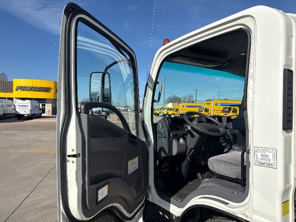Medium Duty Box Truck-Light and Medium Duty Trucks-Isuzu-2021-NRR-Arlington-TX-220,370\n\t\tmiles-$ 20,000 - Image 16