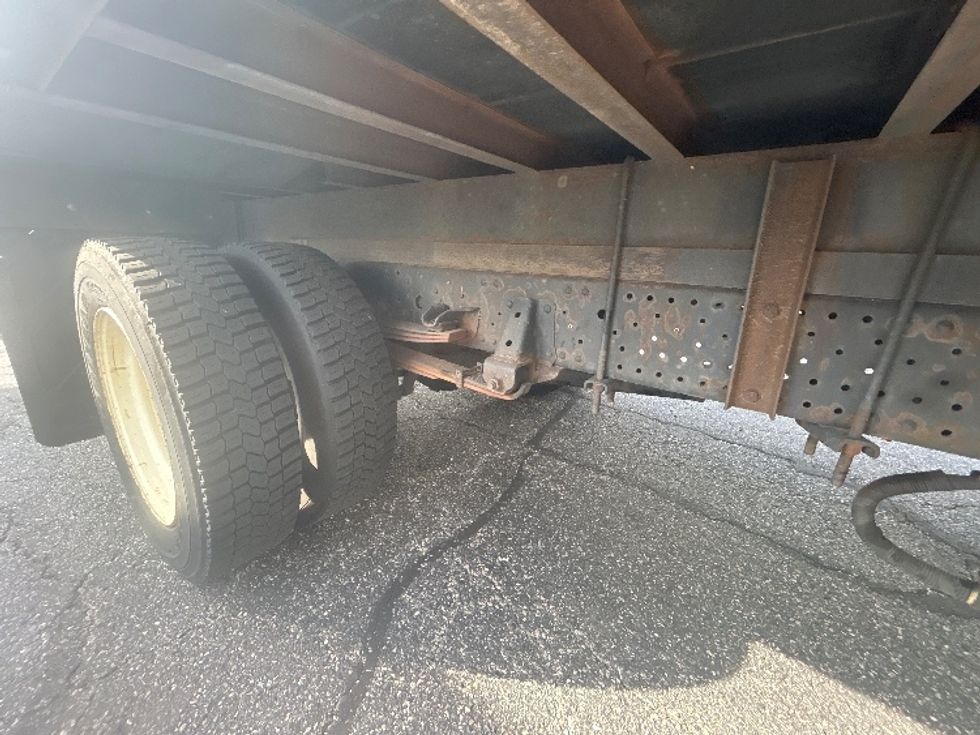 Medium Duty Box Truck-Light and Medium Duty Trucks-Isuzu-2021-NRR-Braintree-MA-148,328\n\t\tmiles-$ 36,750 - Image 14