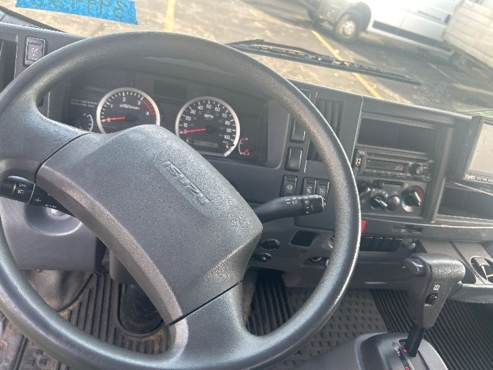 Medium Duty Box Truck-Light and Medium Duty Trucks-Isuzu-2021-NRR-Braintree-MA-148,328\n\t\tmiles-$ 36,750 - Image 18