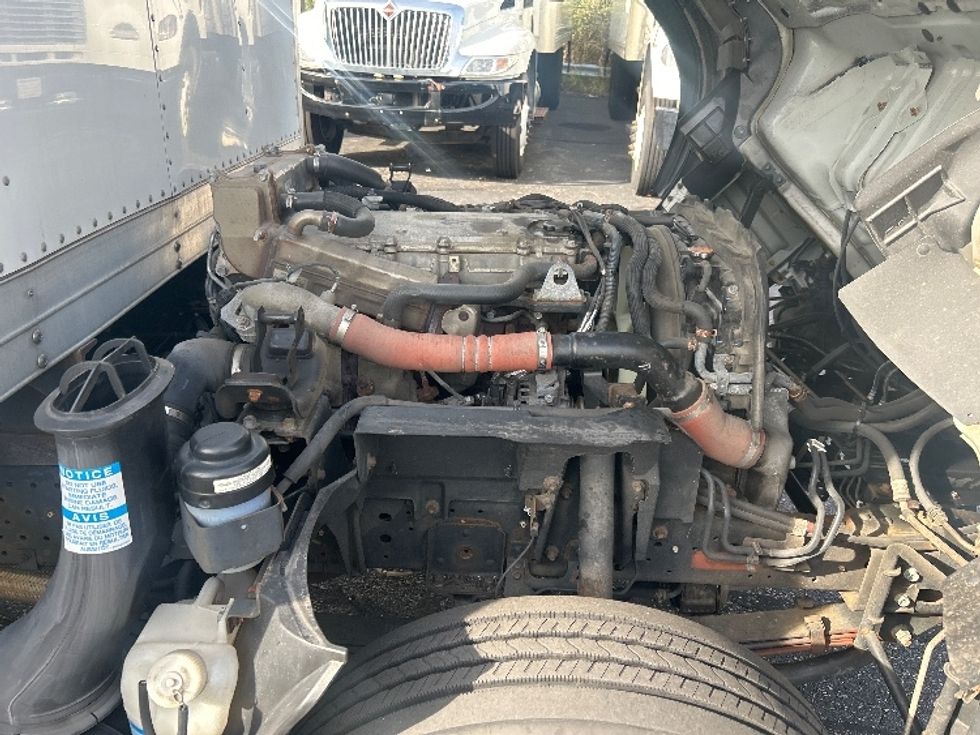 Medium Duty Box Truck-Light and Medium Duty Trucks-Isuzu-2021-NRR-Braintree-MA-148,328\n\t\tmiles-$ 36,750 - Image 23