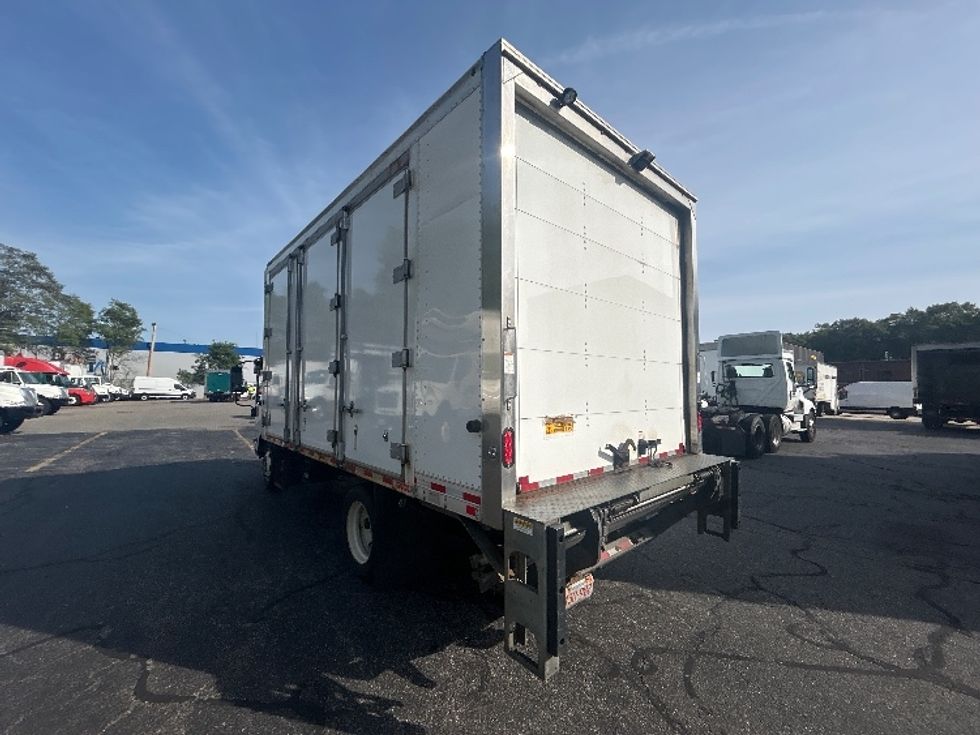 Medium Duty Box Truck-Light and Medium Duty Trucks-Isuzu-2021-NRR-Braintree-MA-148,328\n\t\tmiles-$ 36,750 - Image 6
