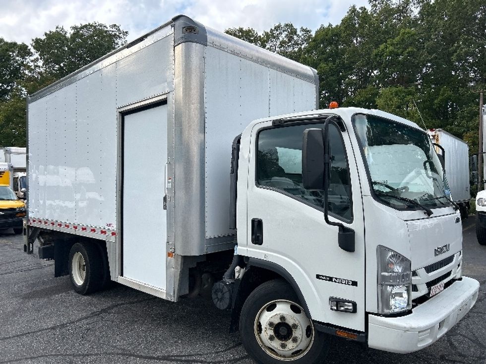 Medium Duty Box Truck-Light and Medium Duty Trucks-Isuzu-2021-NRR-Braintree-MA-163,109\n\t\tmiles-$ 34,500 - Image 1