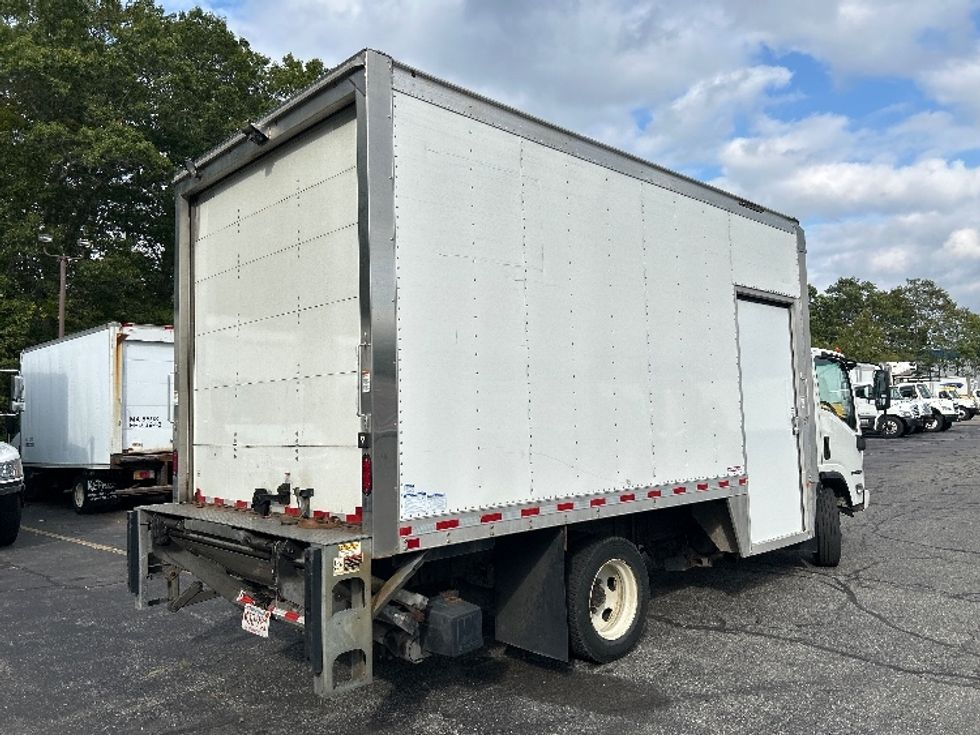 Medium Duty Box Truck-Light and Medium Duty Trucks-Isuzu-2021-NRR-Braintree-MA-163,109\n\t\tmiles-$ 34,500 - Image 13