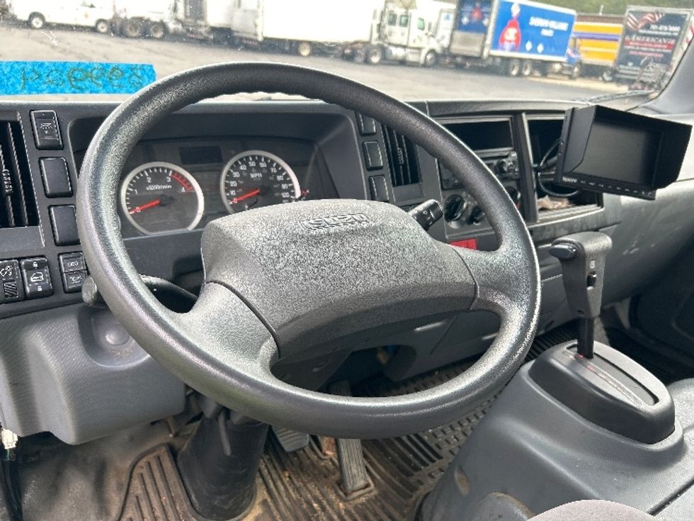 Medium Duty Box Truck-Light and Medium Duty Trucks-Isuzu-2021-NRR-Braintree-MA-163,109\n\t\tmiles-$ 34,500 - Image 16