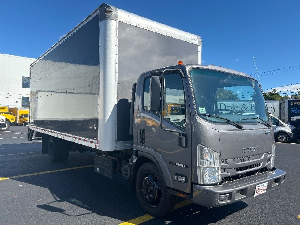 Medium Duty Box Truck-Light and Medium Duty Trucks-Isuzu-2021-NRR-Braintree-MA-63,525\n\t\tmiles-$ 46,750 - Image 1