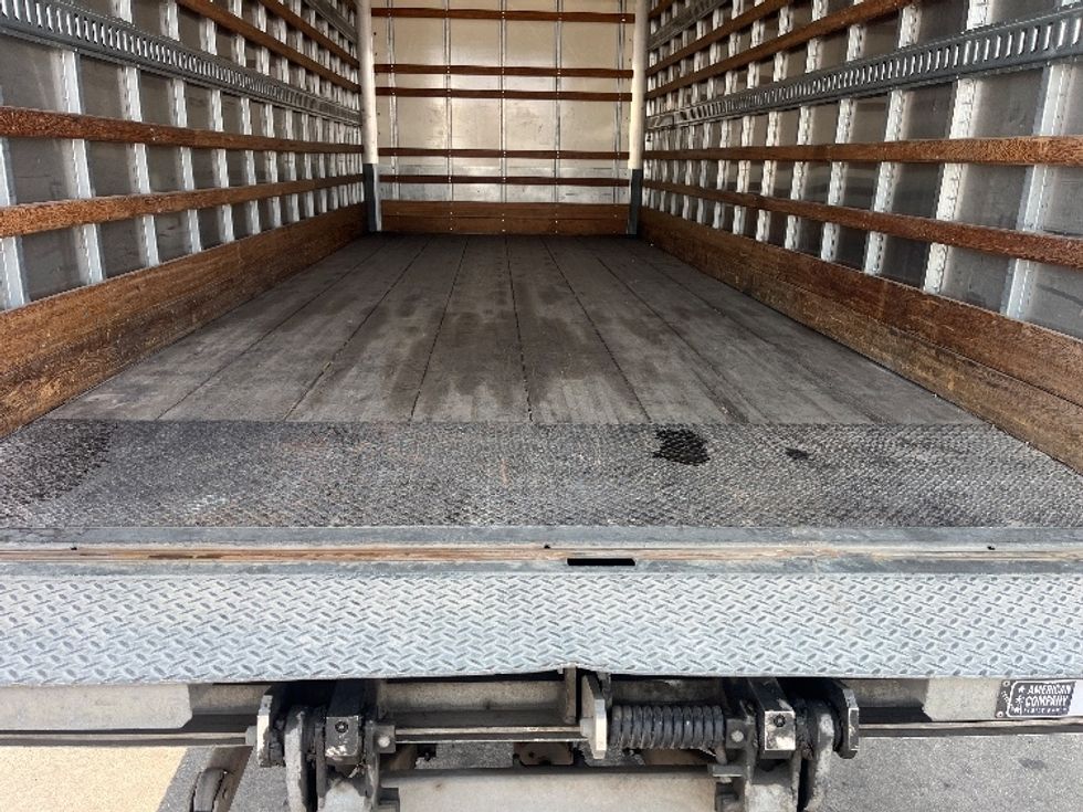 Medium Duty Box Truck-Light and Medium Duty Trucks-Isuzu-2021-NRR-Carrollton-TX-252,616\n\t\tmiles-$ 18,000 - Image 10