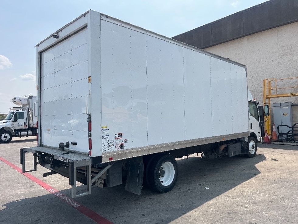 Medium Duty Box Truck-Light and Medium Duty Trucks-Isuzu-2021-NRR-Carrollton-TX-252,616\n\t\tmiles-$ 18,000 - Image 13