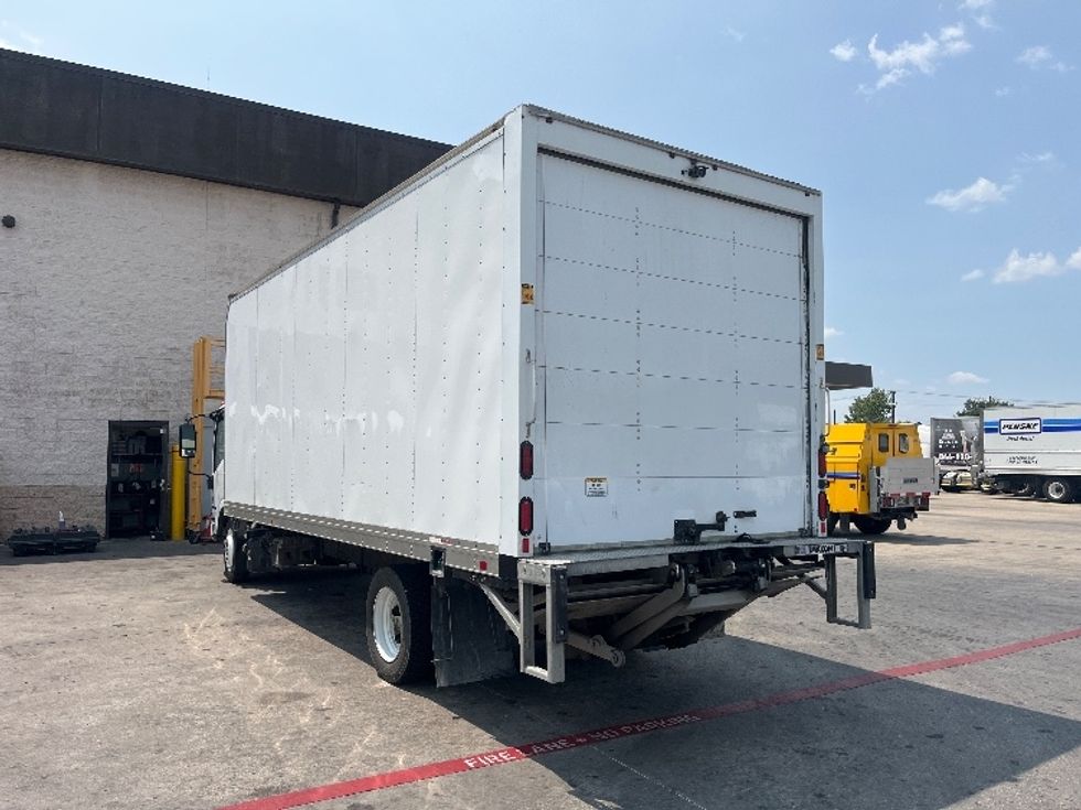 Medium Duty Box Truck-Light and Medium Duty Trucks-Isuzu-2021-NRR-Carrollton-TX-252,616\n\t\tmiles-$ 18,000 - Image 6