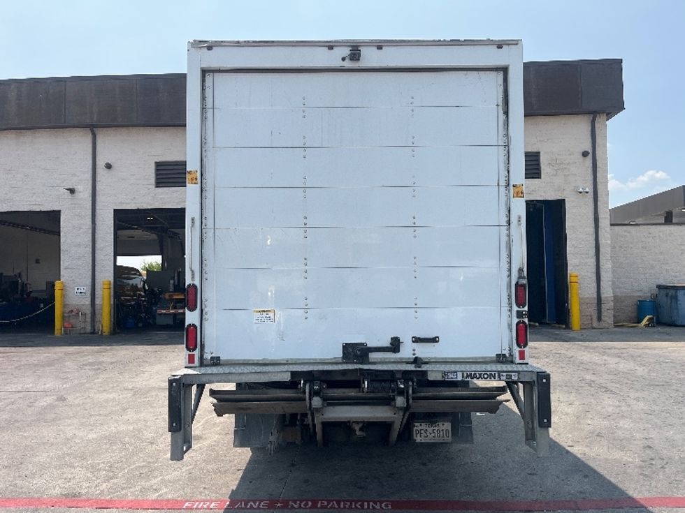 Medium Duty Box Truck-Light and Medium Duty Trucks-Isuzu-2021-NRR-Carrollton-TX-252,616\n\t\tmiles-$ 18,000 - Image 7
